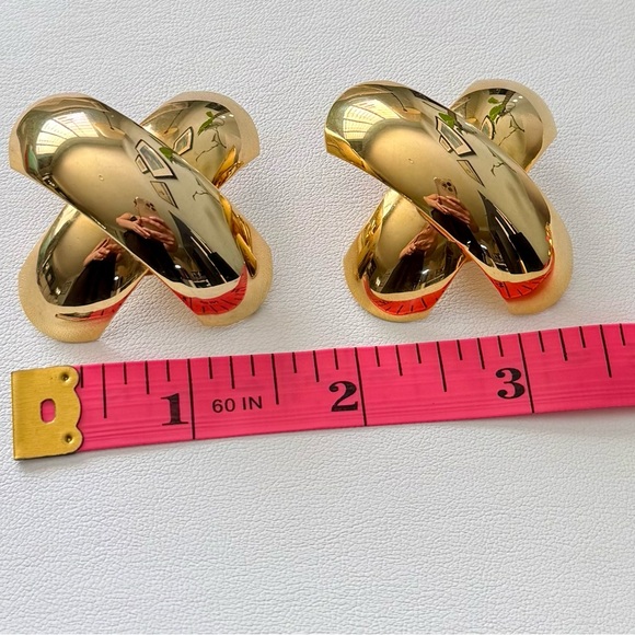 Huge Norma Jean Gold Tone Modernist “X” Statement Clip On Earrings 80’s 90’s - Picture 10 of 10